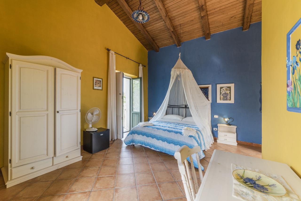 Araba Phoenix Country house *
